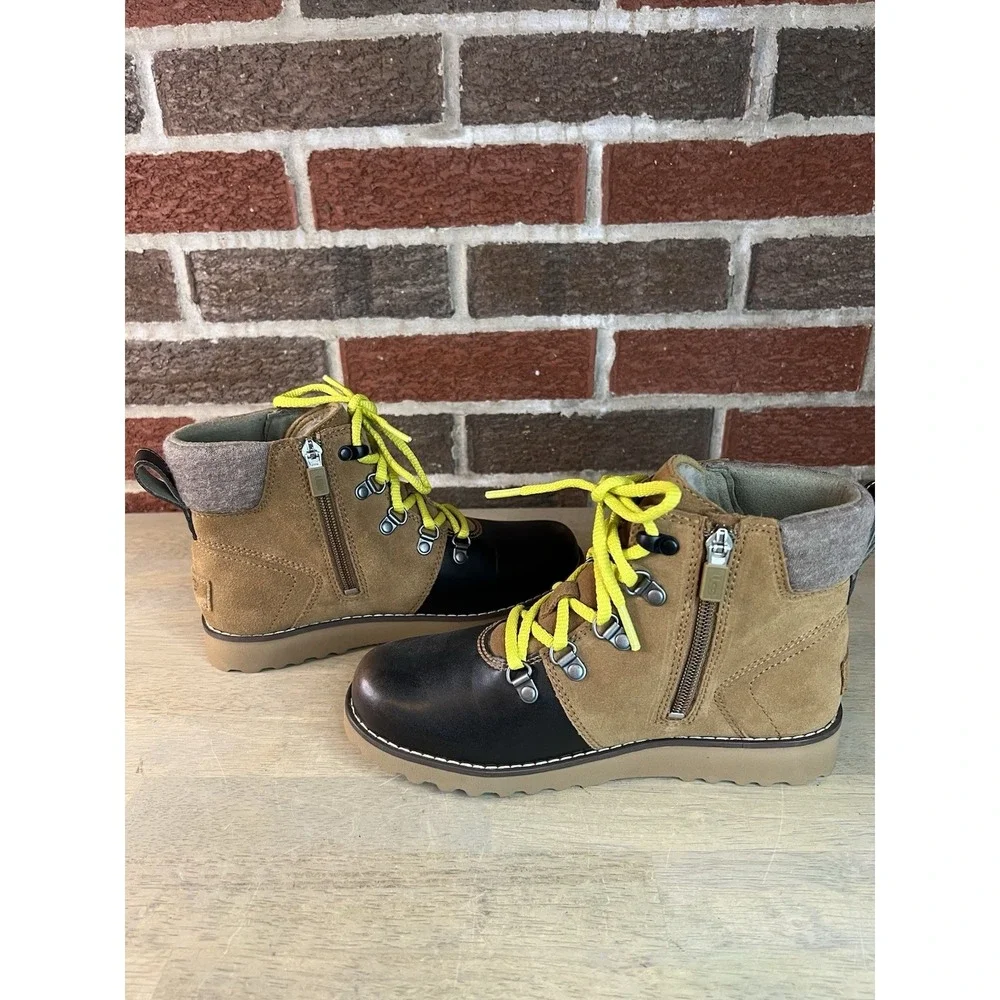 UGG‎ AUSTRALIA HILMAR GRIZZLY LEATHER /SUEDE WATERPROOF BOOTS ( SZ: 4)